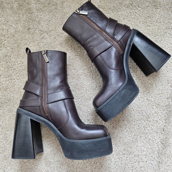 Michael Kors Women's Crosby Moto Bootie Motorcycle Boot Chocolate SZ 8 - Picture 3 of 8